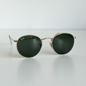 Ray-Ban Round Tinted Sunglasses